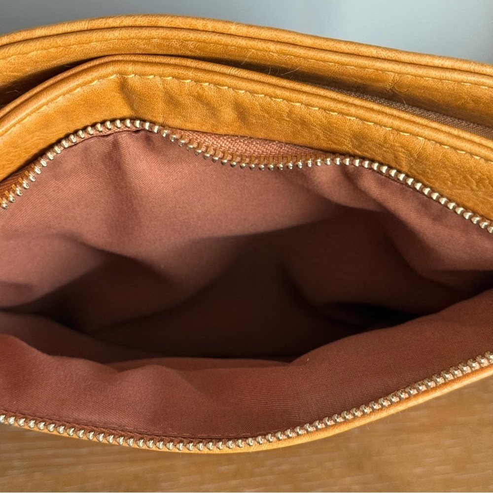 Tan Shoulder Crossbody Bag - Picture 7 of 11